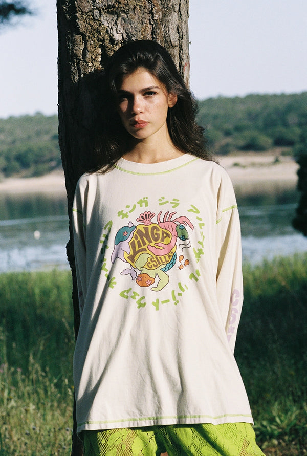 Kinga Csilla | Shisha Dolphin Tommy Tee