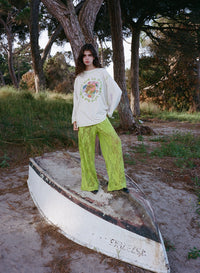 Kinga Csilla | Shisha Dolphin Tommy Tee