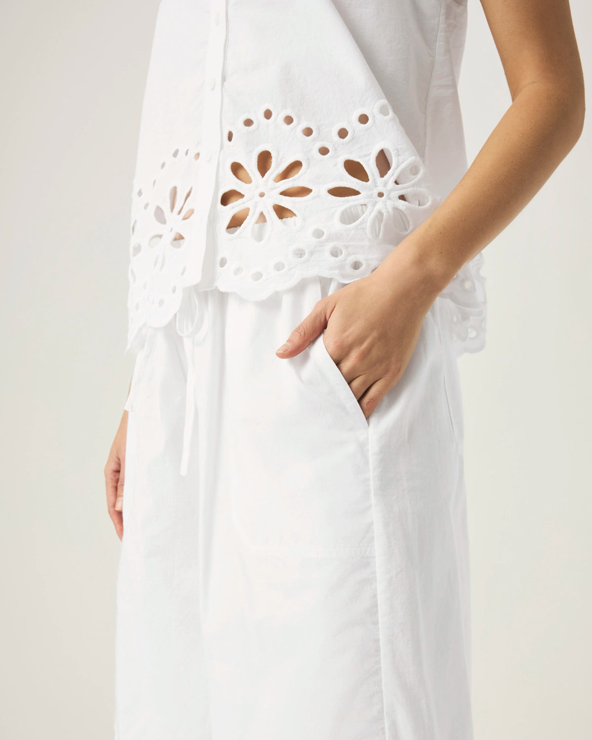 Splendid | Emma Eyelet Pant - White