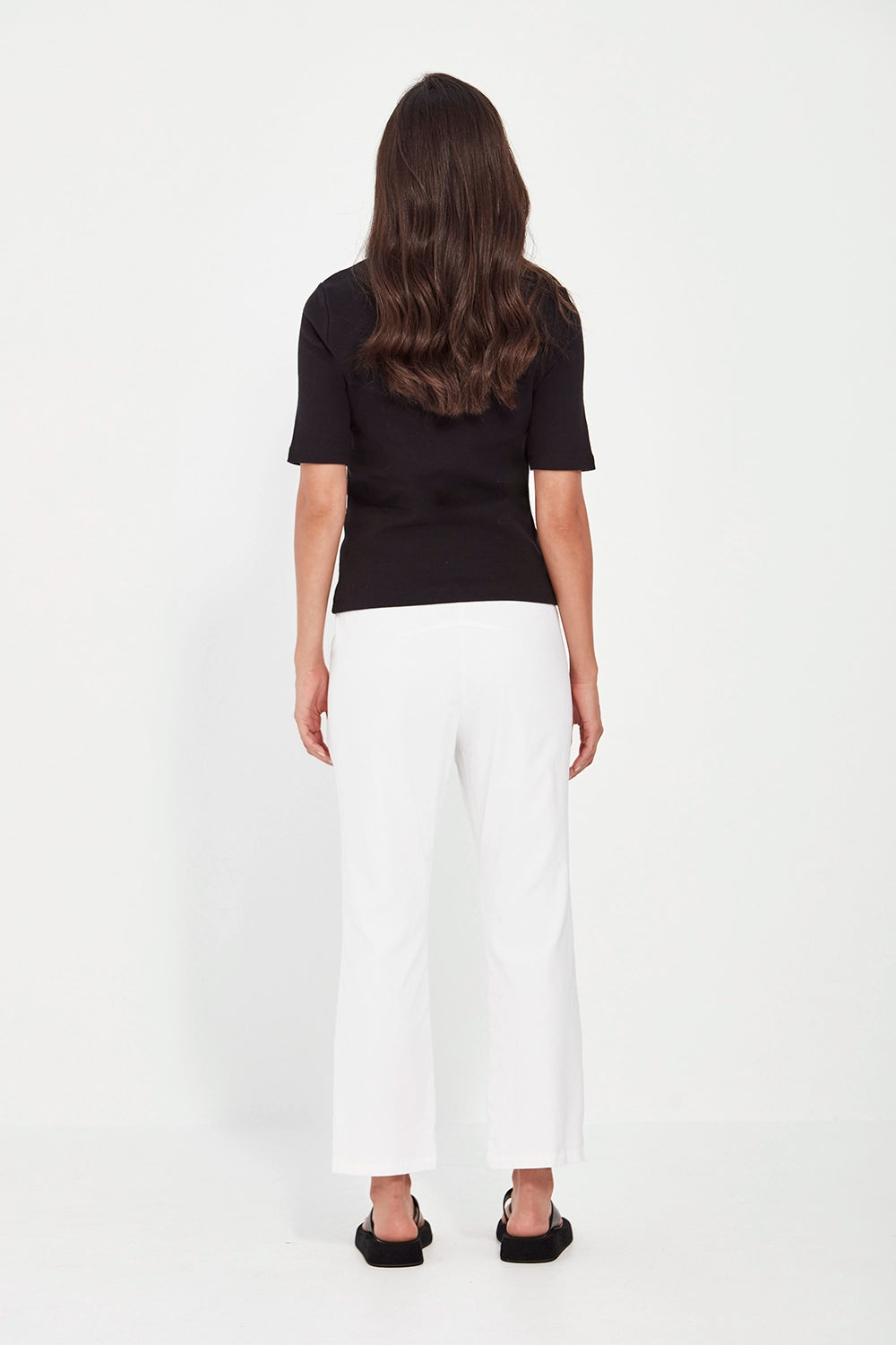 VERGE Scout Pant in White with slimmer straight-leg silhouette, Basque waist styling and stretch comfort, women’s pant at Hollie Rose.
