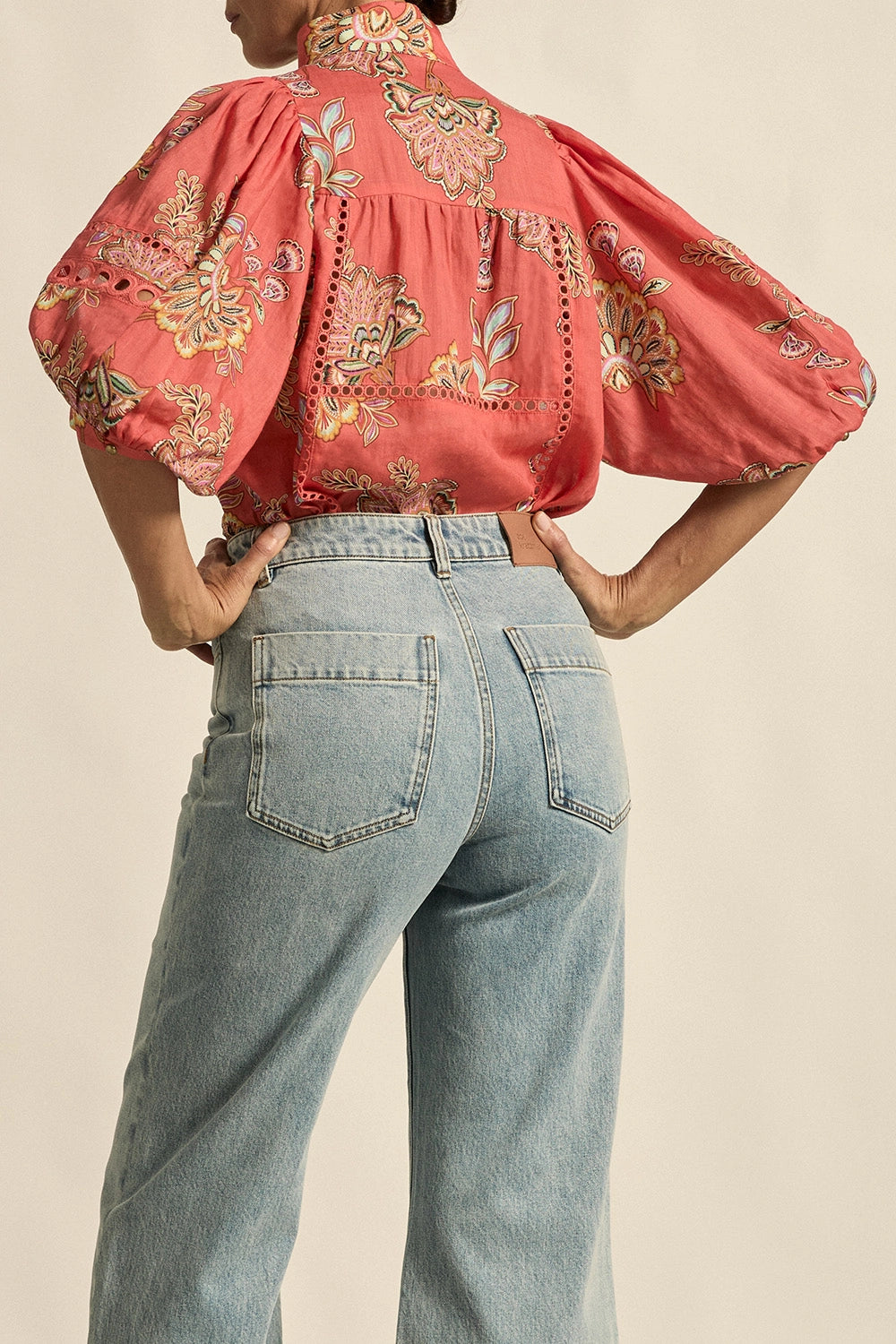 ZOE KRATZMANN | CABARET TOP | KGARI MELON