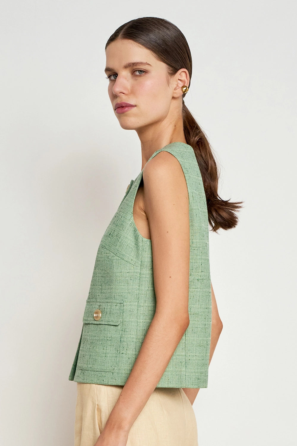 ZOE KRATZMANN | SENSE VEST | APPLE