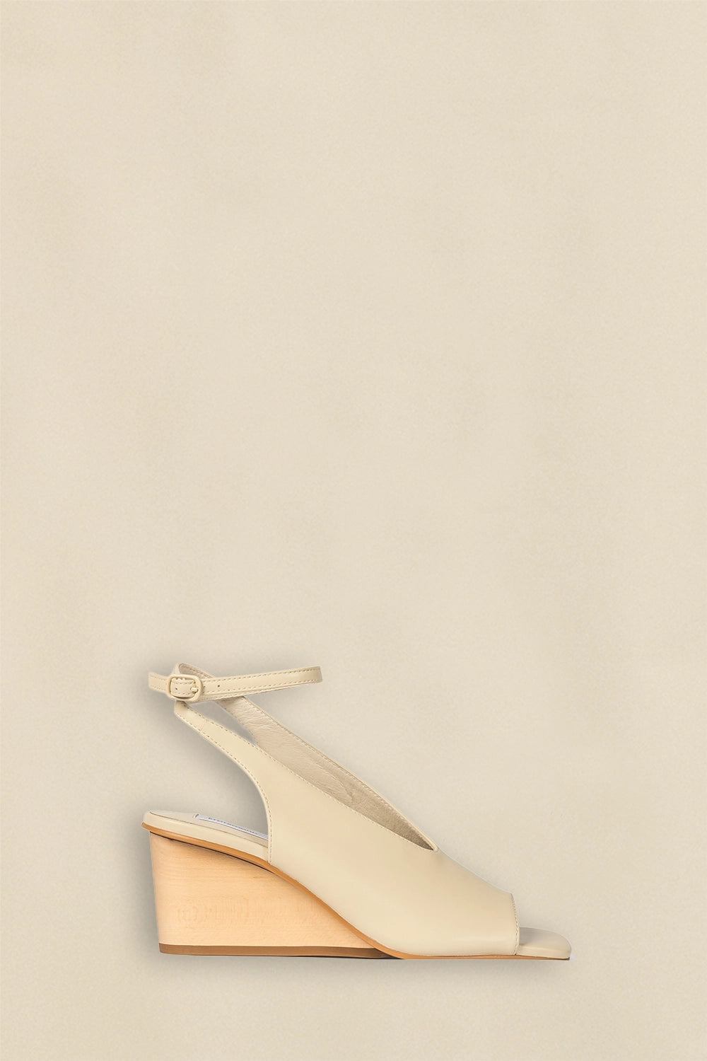 ZOE KRATZMANN | GALA HEEL | CASHEW