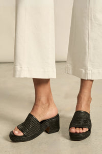 ZOE KRATZMANN | GATHER MULE | BLACK