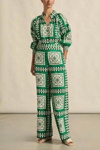 ZOE KRATZMANN | INSPIRE TOP | PARROT SCARF