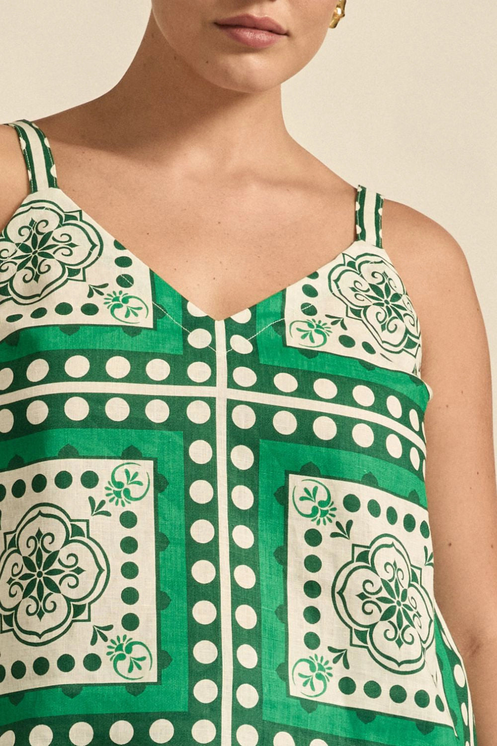 ZOE KRATZMANN | MEMO TOP | PARROT SCARF