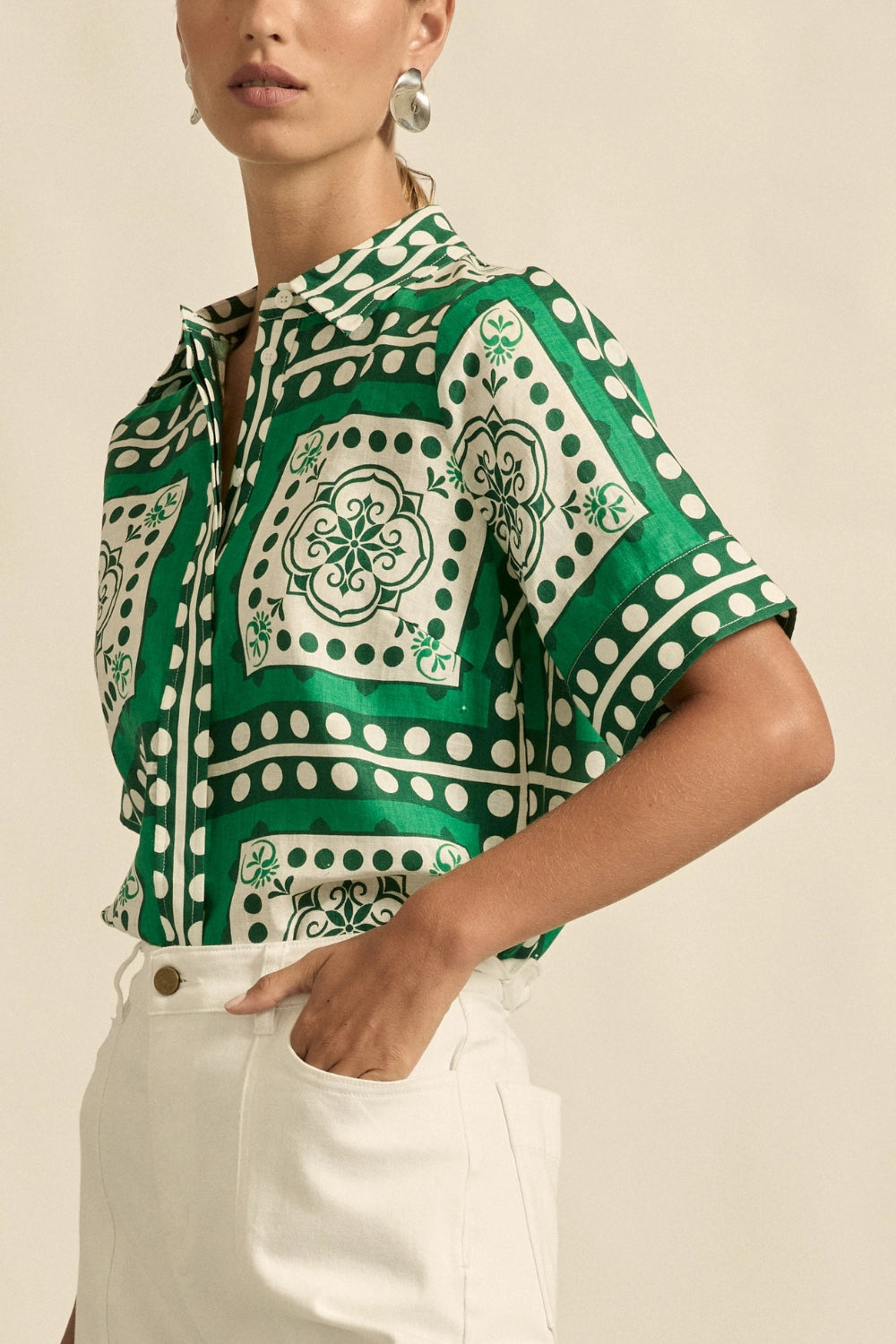 ZOE KRATZMANN | PIXEL TOP | PARROT SCARF